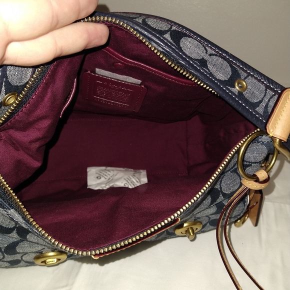 Sold**Coach New York Chambray Signature Cargo Bag - Picture 15 of 16